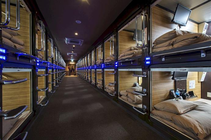 capsule-hotel-anshin-oyado-shinjuku