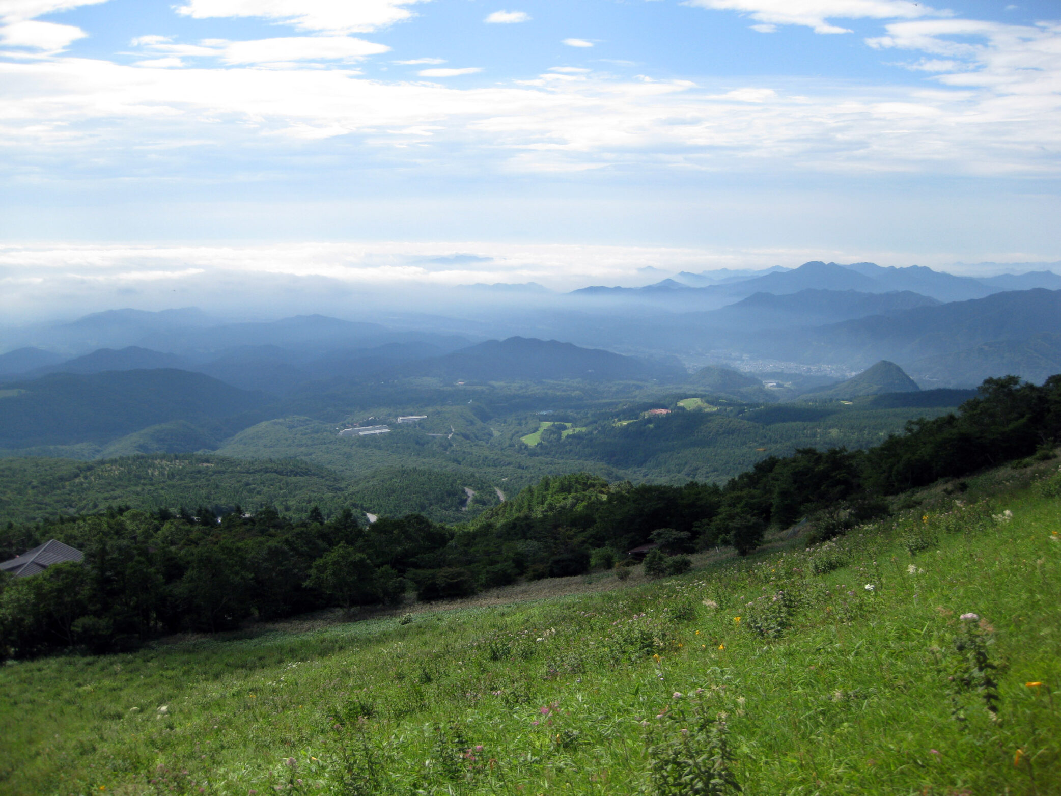 פסגת קיריפורי – מרכז קיוטו – Kirifuri Highland