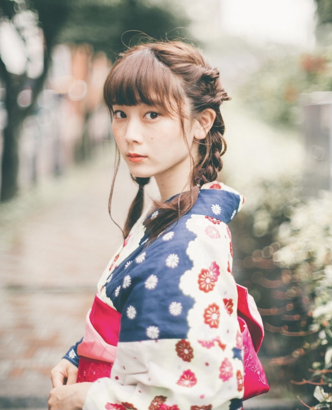 Tokyo Asakusa Hanaka Kimono Rental + Hair Set